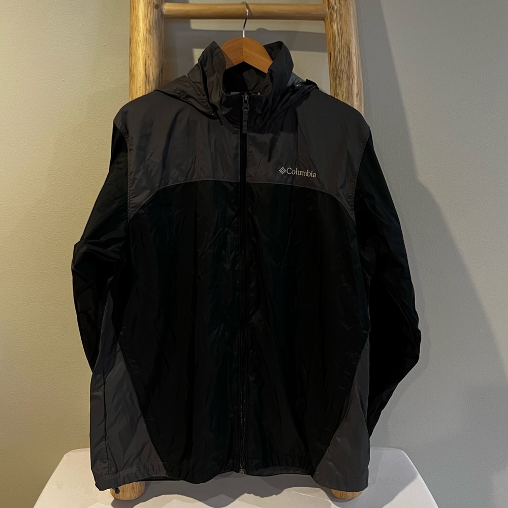 Columbia Men’s Rain Jacket